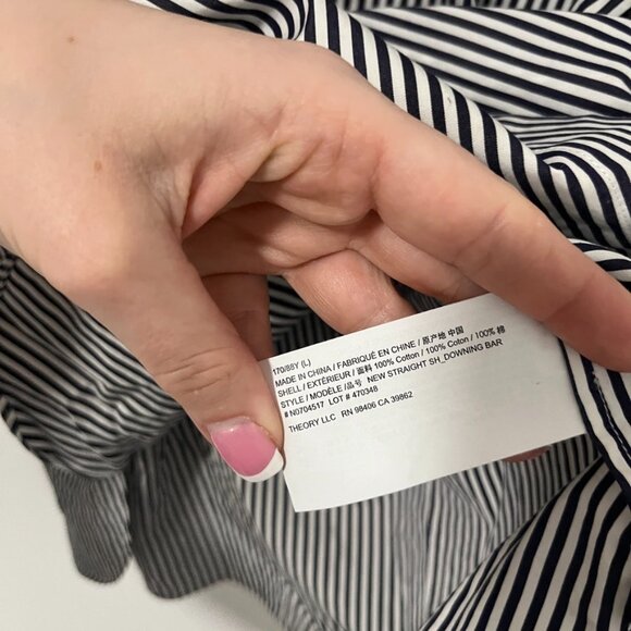 Theory Dark Blue & White Stripe Button Up Blouse Size Large - Picture 4 of 5